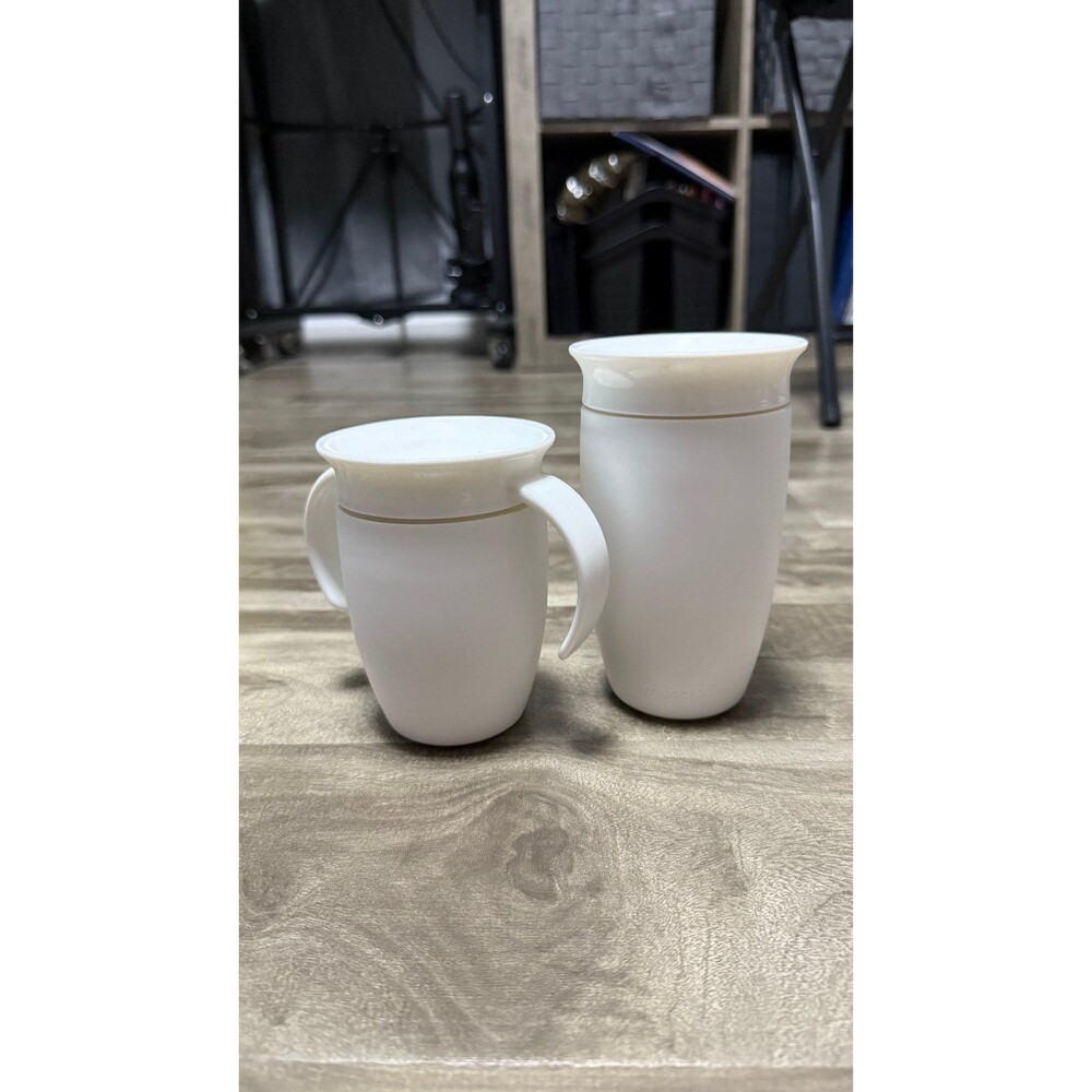 Munchkin Miracle 360 Trainer Cups Set 10 & 7 Ounce Sippy Cup White Bundle